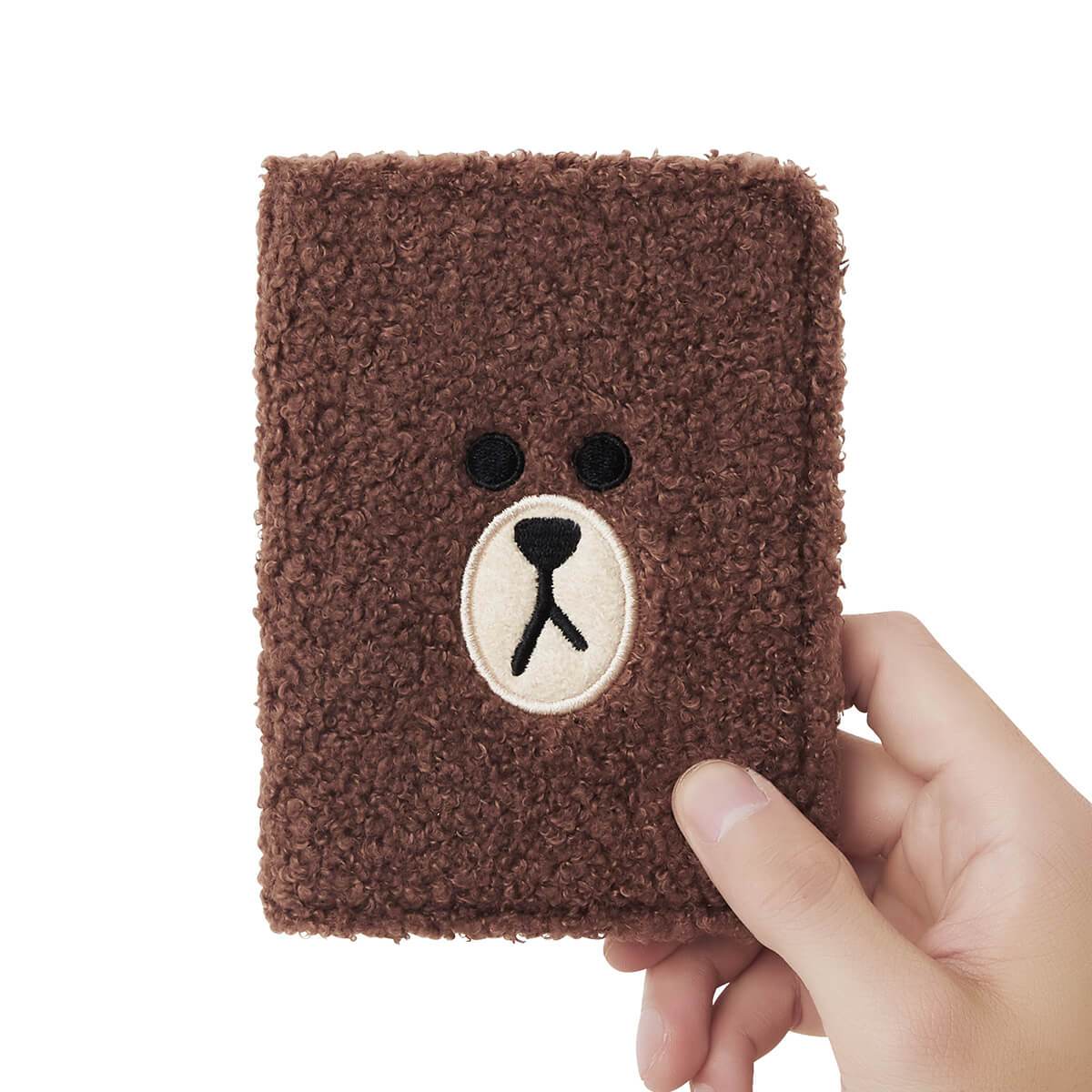 BROWN Ppogeul Passport Case