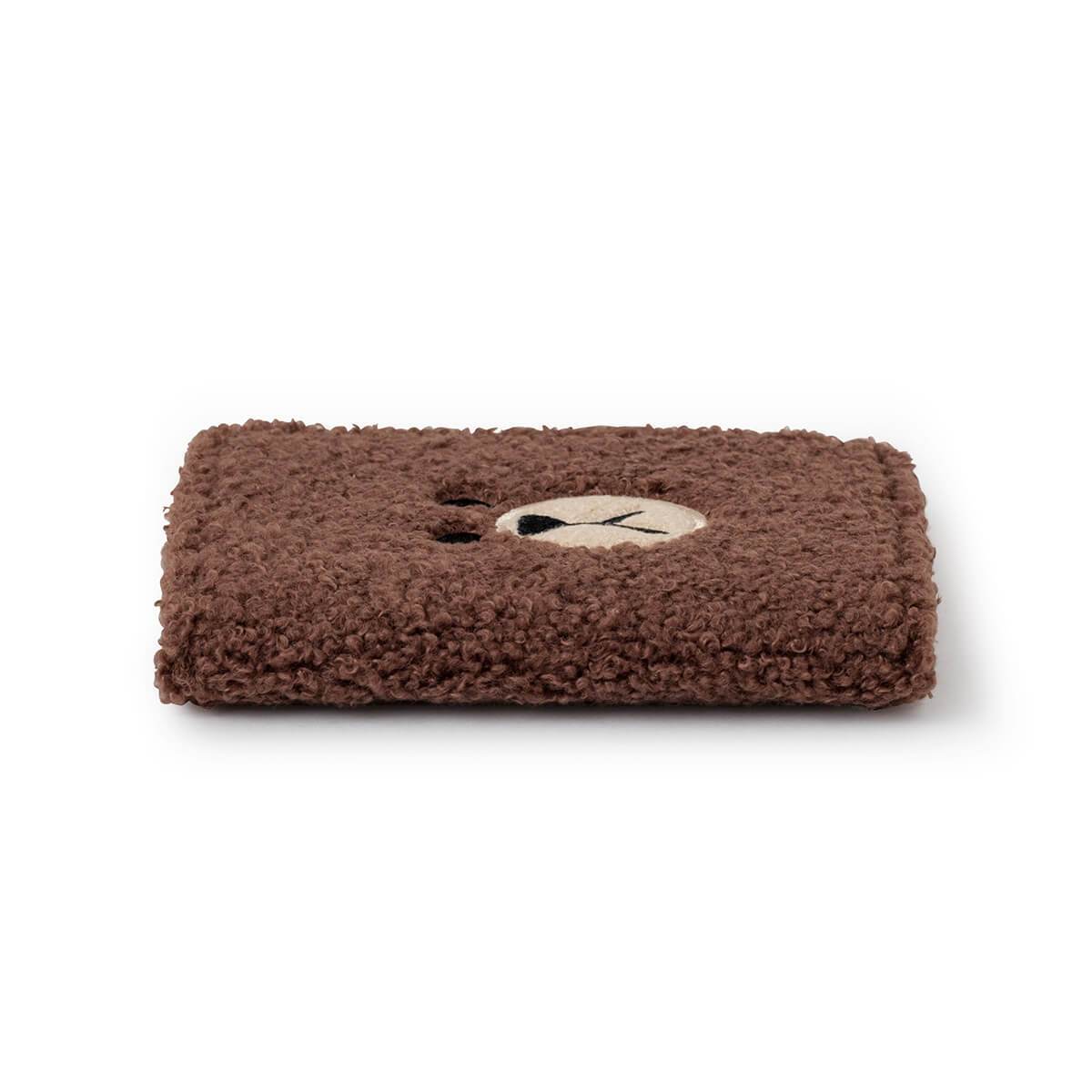 BROWN Ppogeul Passport Case