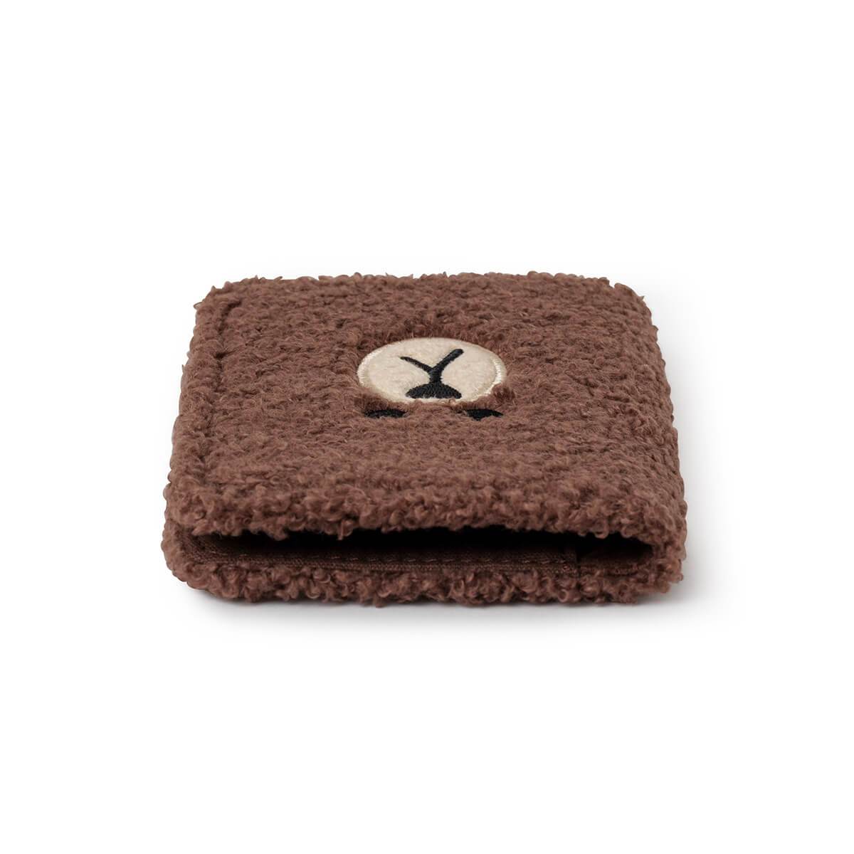 BROWN Ppogeul Passport Case