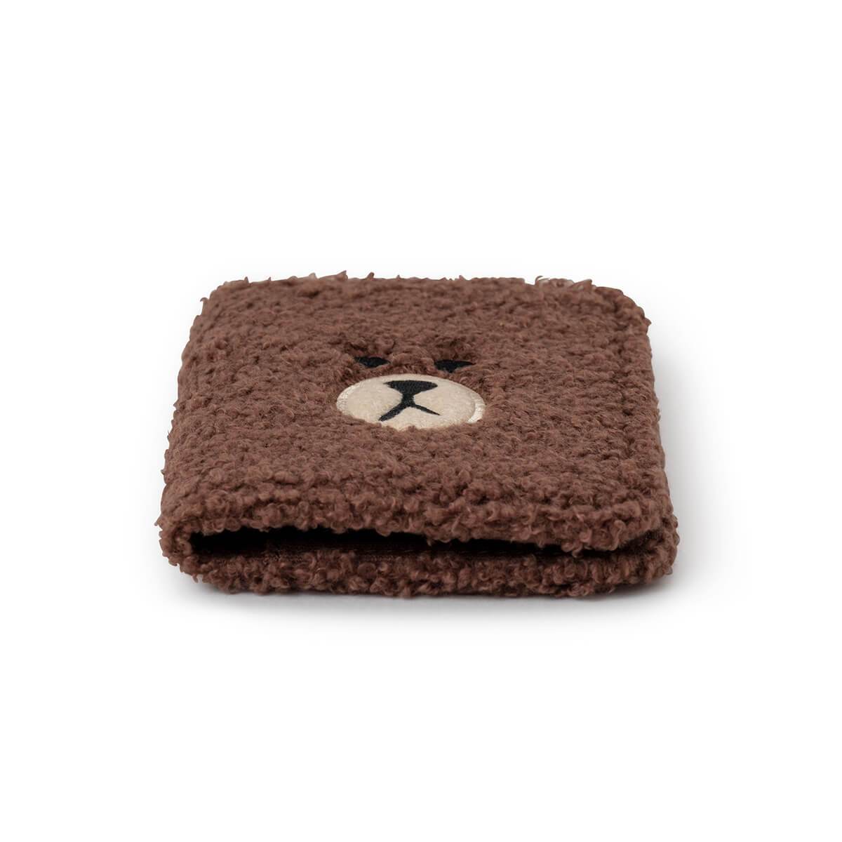 BROWN Ppogeul Passport Case